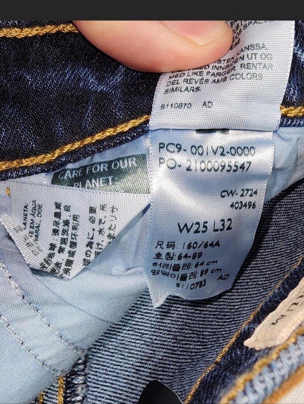 Two-Tone Bareback Levi's - Picture 5 of 7